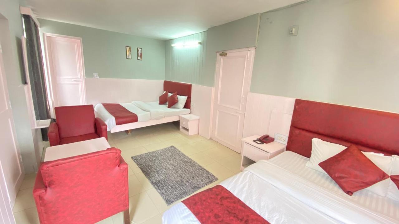 Hotel Meadows